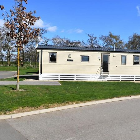 The Salsa Attractive Accomodation At Tattershall Lakes Bagian luar foto