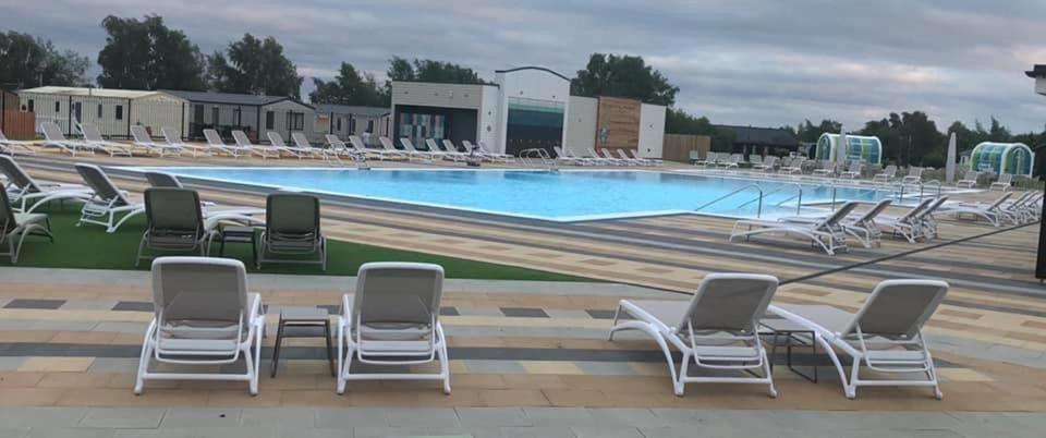 The Salsa Attractive Accomodation At Tattershall Lakes Bagian luar foto